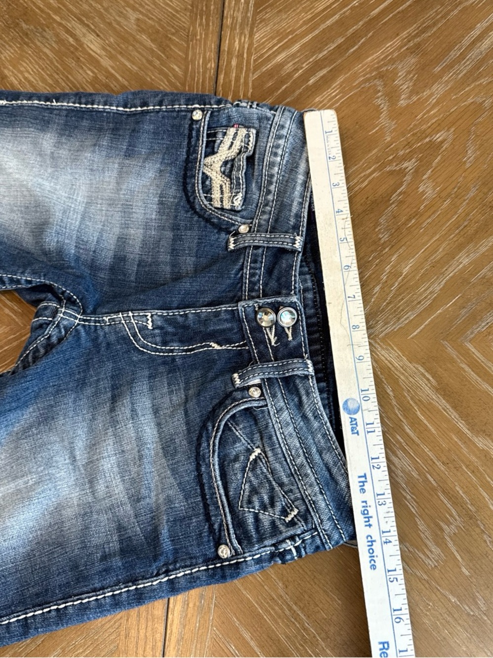 Vigoss the Chelsea Distressed Blue Denim Jean shorts - Picture 7 of 8